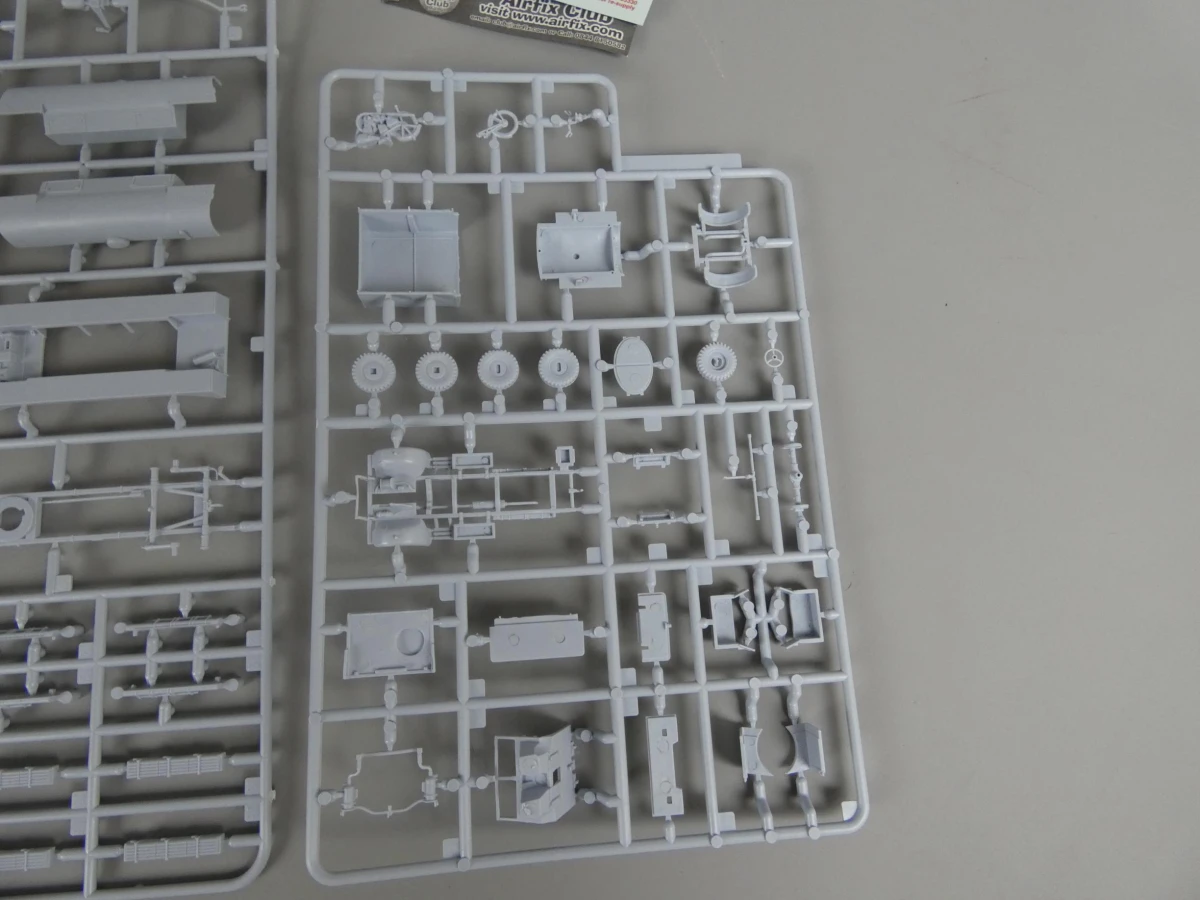 Airfix Bomber Re-supply Vehicles Modelbouwset