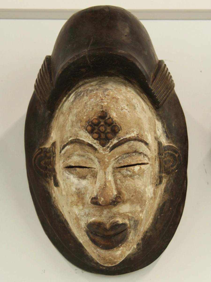 Set van 4 handgesneden Afrikaanse houten maskers – diverse tribale stijlen