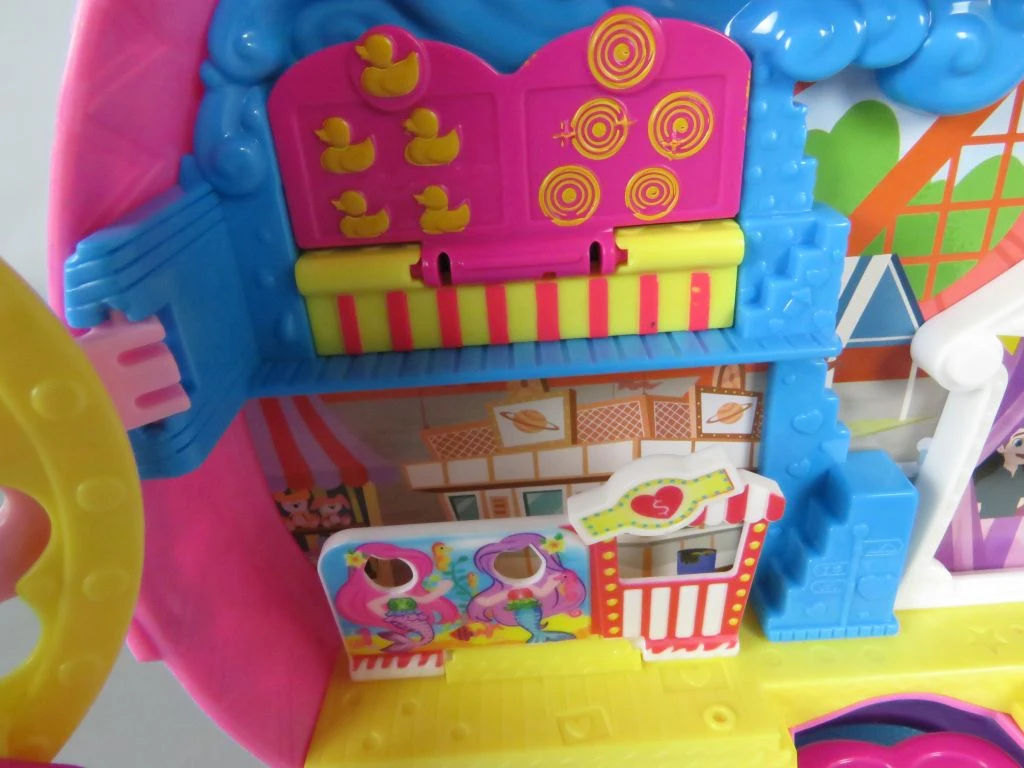 Polly Pocket speelset in hartvormige doos
