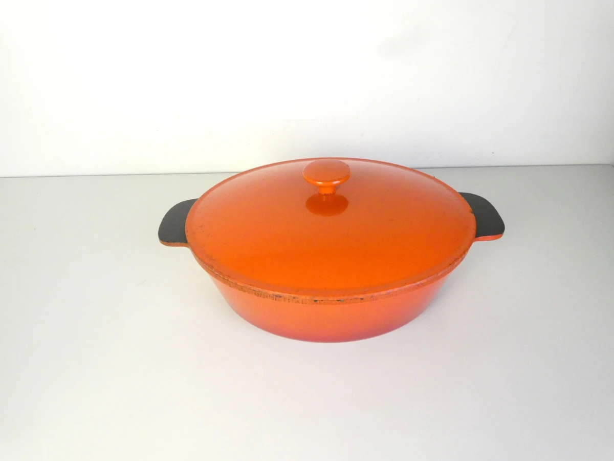 Vintage gietijzeren braadpan / cocotte met deksel