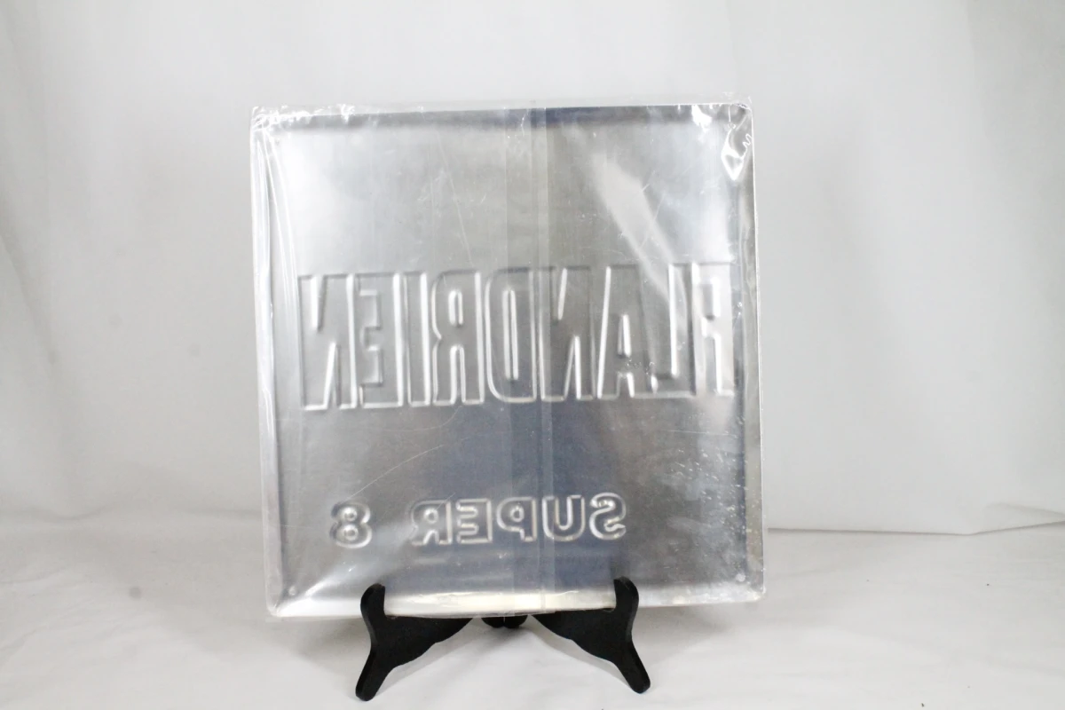 Vintage aluminium reclamebord Flandrien Super 8 bier