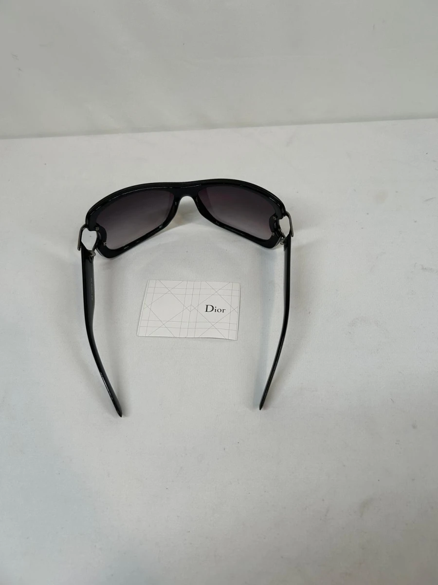 Zwarte Dior zonnebril