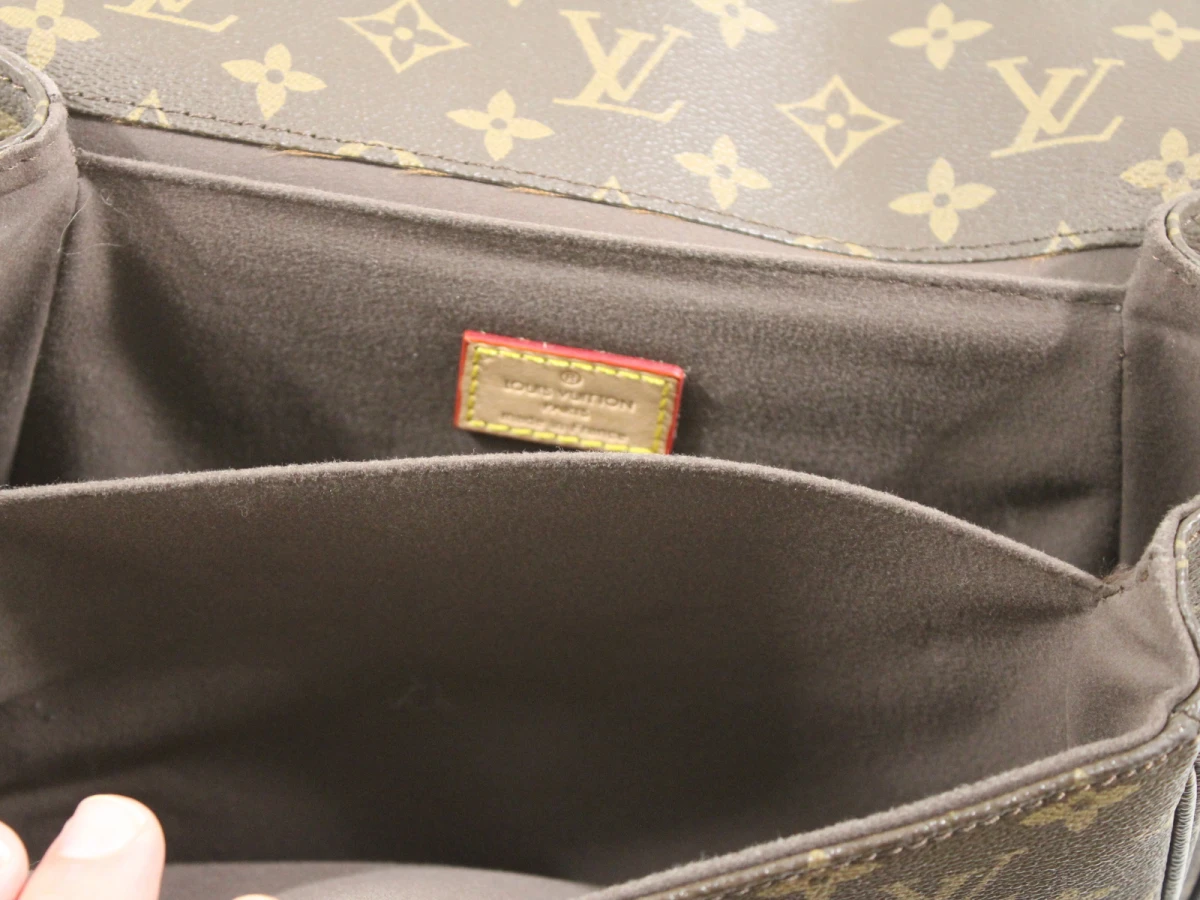 Originele Louis Vuitton Pochette Métis schoudertas (code AR2168)