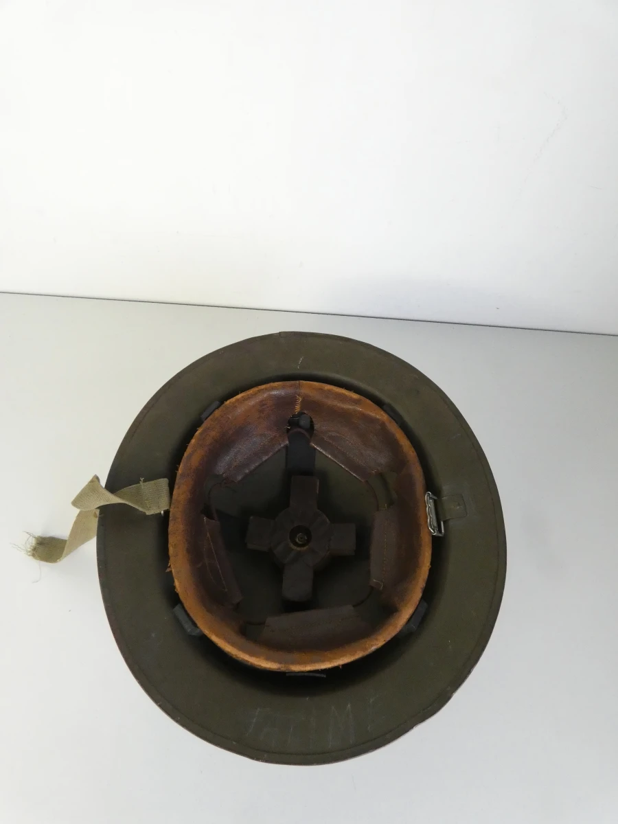 Belgische M49 Gevechtshelm