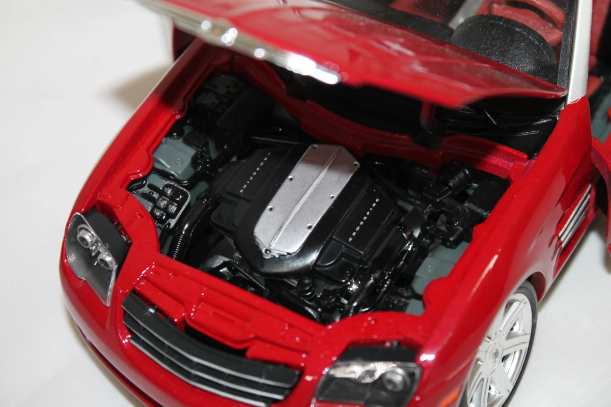 Bbrago rode Chrysler Crossfire Coupe schaalmodel