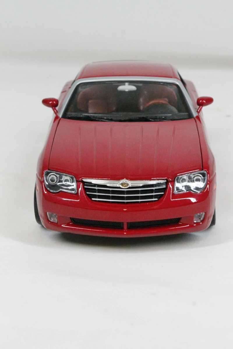 Bbrago rode Chrysler Crossfire Coupe schaalmodel