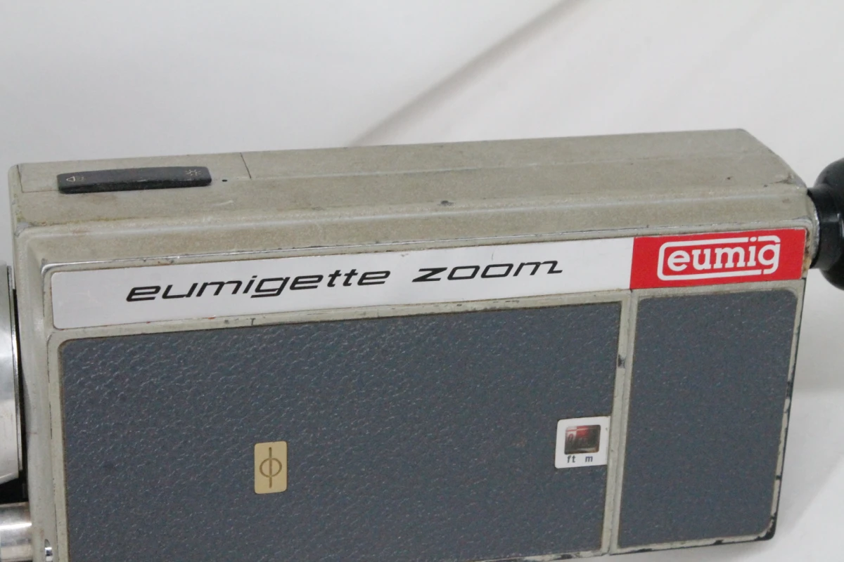 Vintage Eumigette Zoom Super 8 filmcamera met koffer