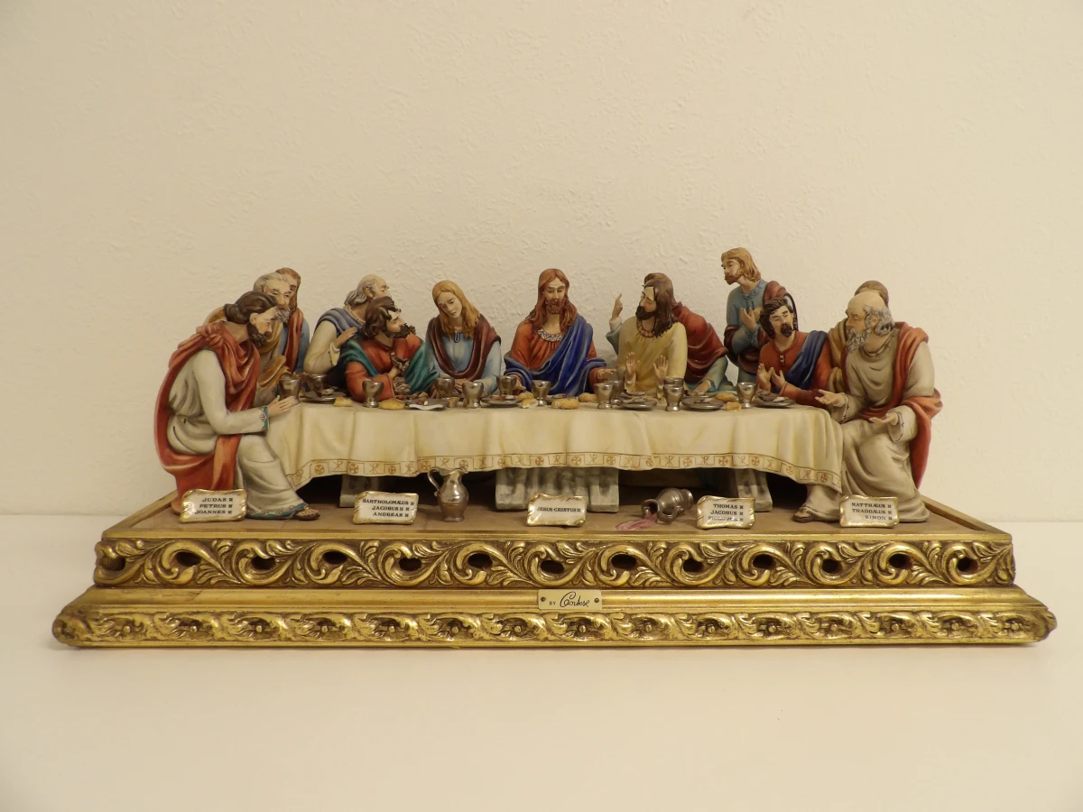 Capodimonte porseleinen sculptuur "Het Laatste Avondmaal" door Germano Cortese (2000)