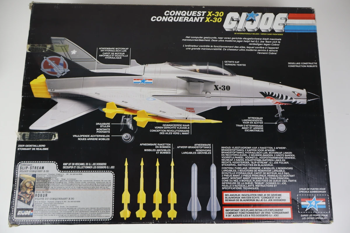 GI Joe Conquest X-30 vliegtuig met pilootfiguur en originele doos