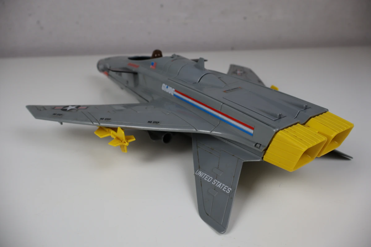 GI Joe Conquest X-30 vliegtuig met pilootfiguur en originele doos