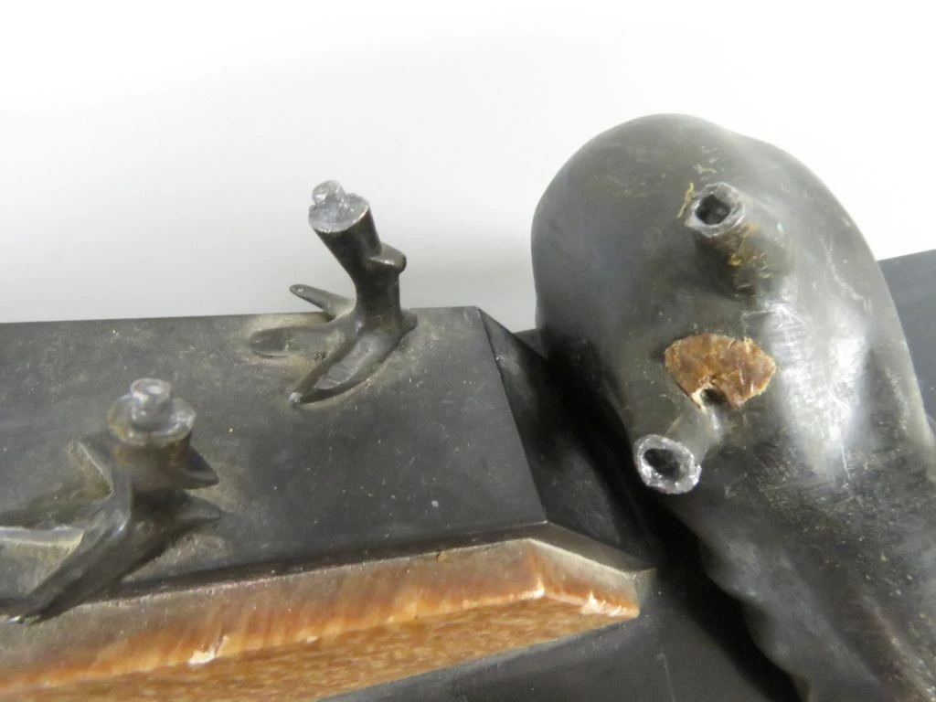 Art deco marmeren klok met vogelbeeld