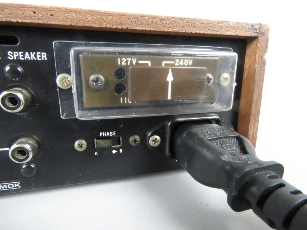 Vintage Sony SQ Decoder/Amplifier 200