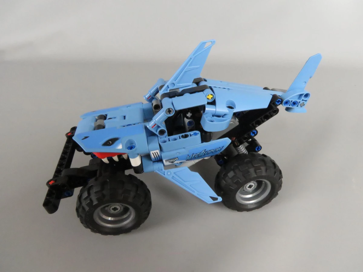 Lego Technic 42134 monster jam haai