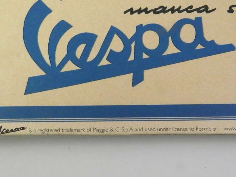 Kalenderbord van karton met retro Vespa-thema