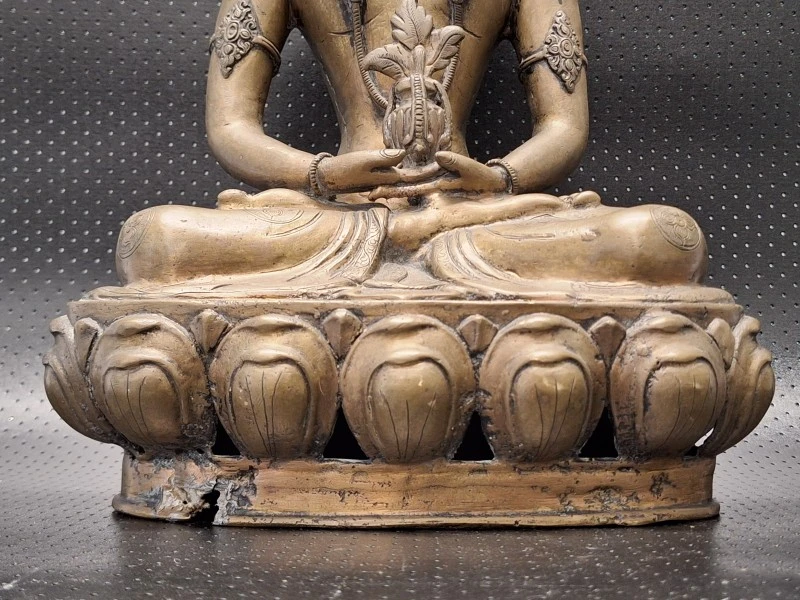 Bronzen Amitayus Boeddha op lotustroon - Tibetaanse/Nepalese stijl meditatiebeeld