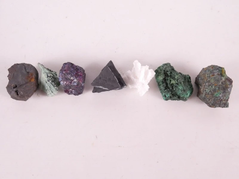 Mineralencollectie in koffer