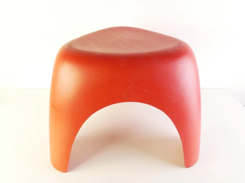 Sori Yanagi 'Elephant Stool' voor Vitra Design Museum