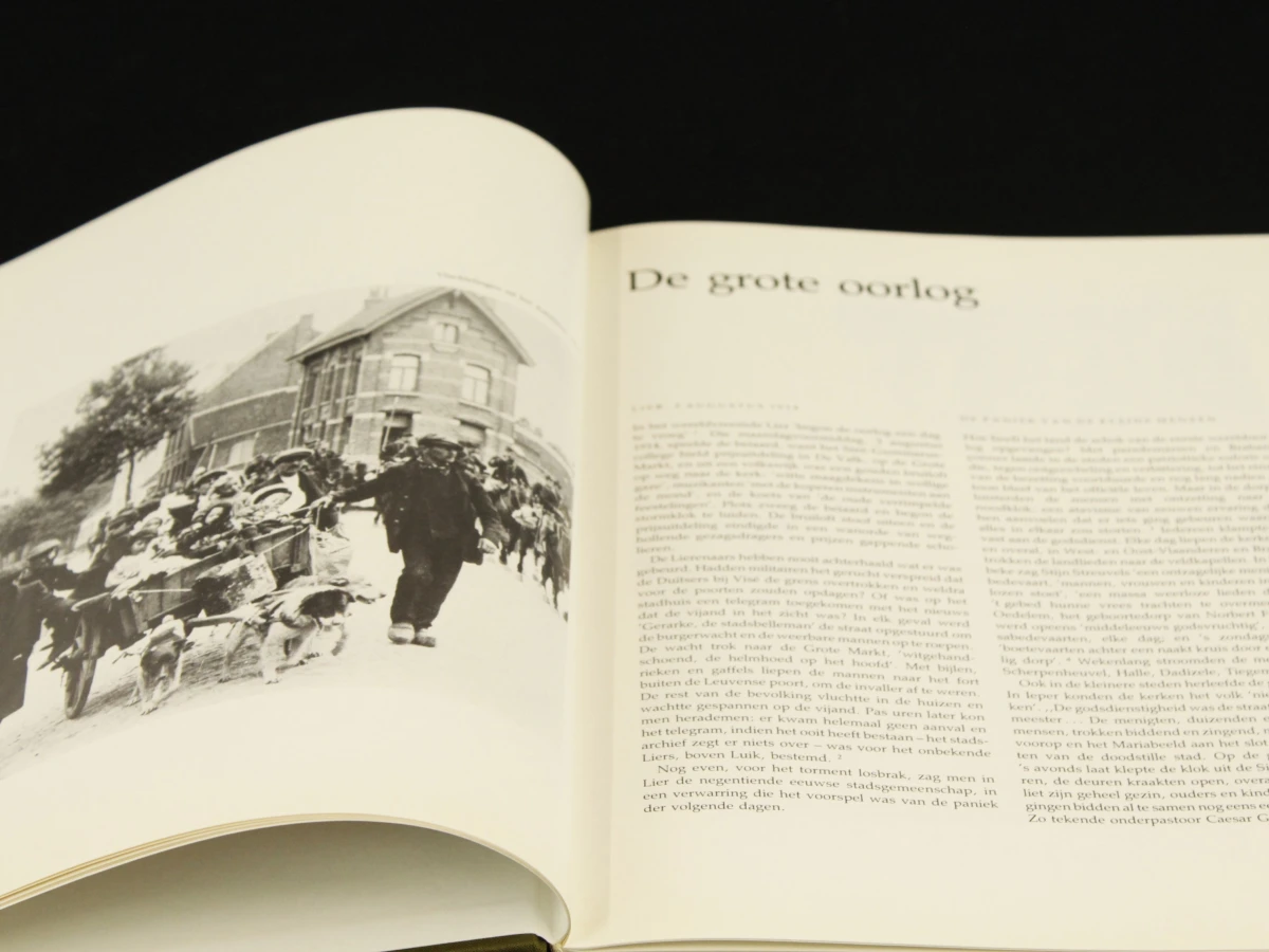Mijn land in de kering 1830-1980, Deel 1 en 2 Karel Van Isacker (1913-2010)