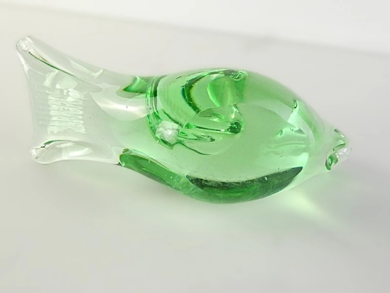Collectie van 17 gemengde glazen beeldjes