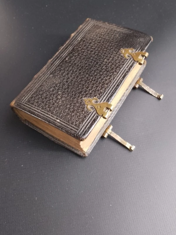 Uniek en zeldzaam gebedenboek 17de eeuw