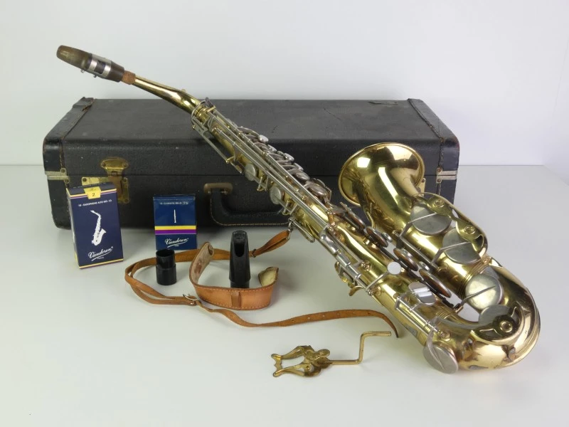 Alt Sax - The Parisian Ambassador