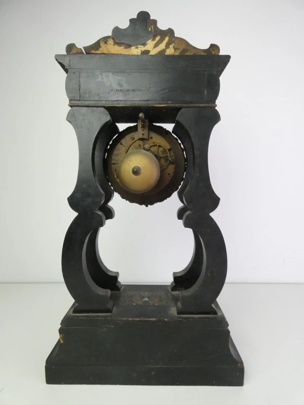 Vintage decoratieve kolompendule