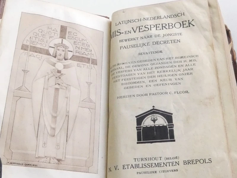 Interessante collectie oude kerkboeken