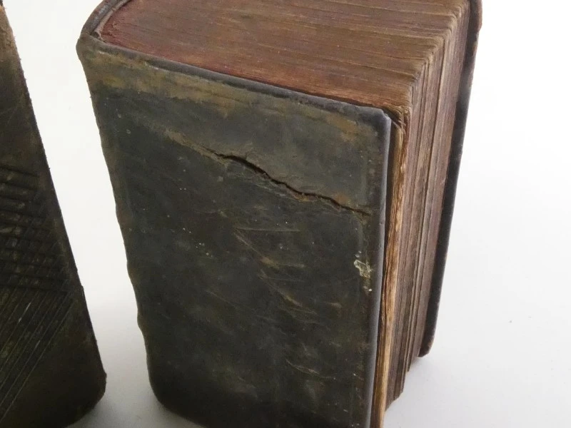 Interessante collectie oude kerkboeken