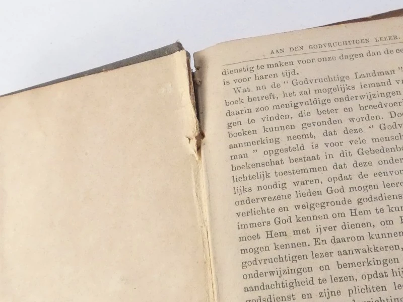 Interessante collectie oude kerkboeken