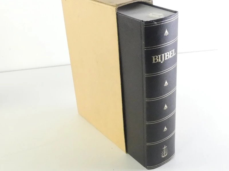 Interessante collectie oude kerkboeken