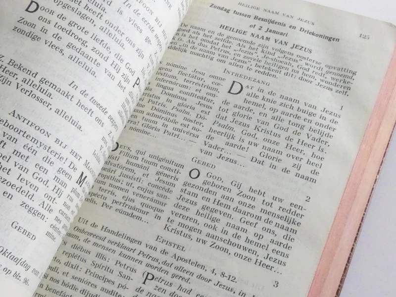 Interessante collectie oude kerkboeken