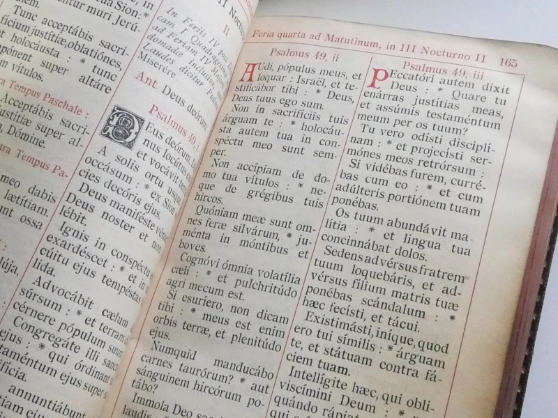 Interessante collectie oude kerkboeken
