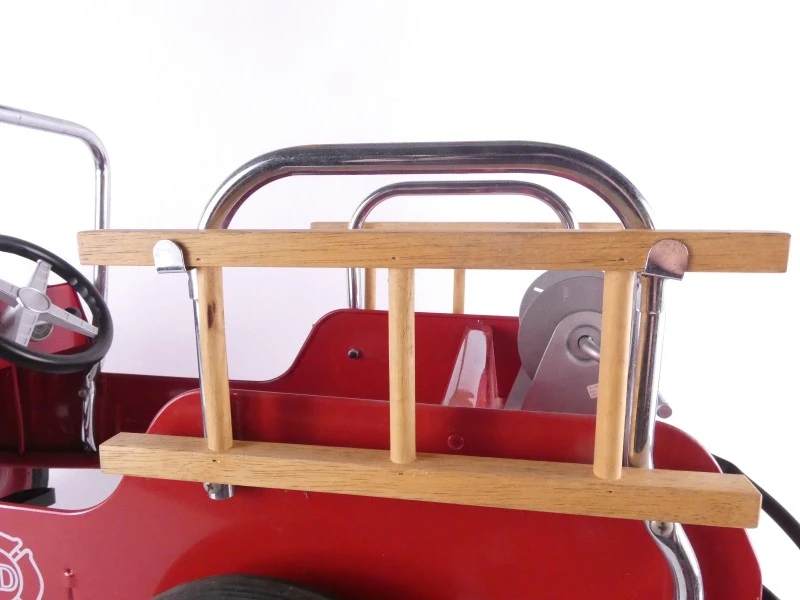 Trapauto - metalen brandweerwagen