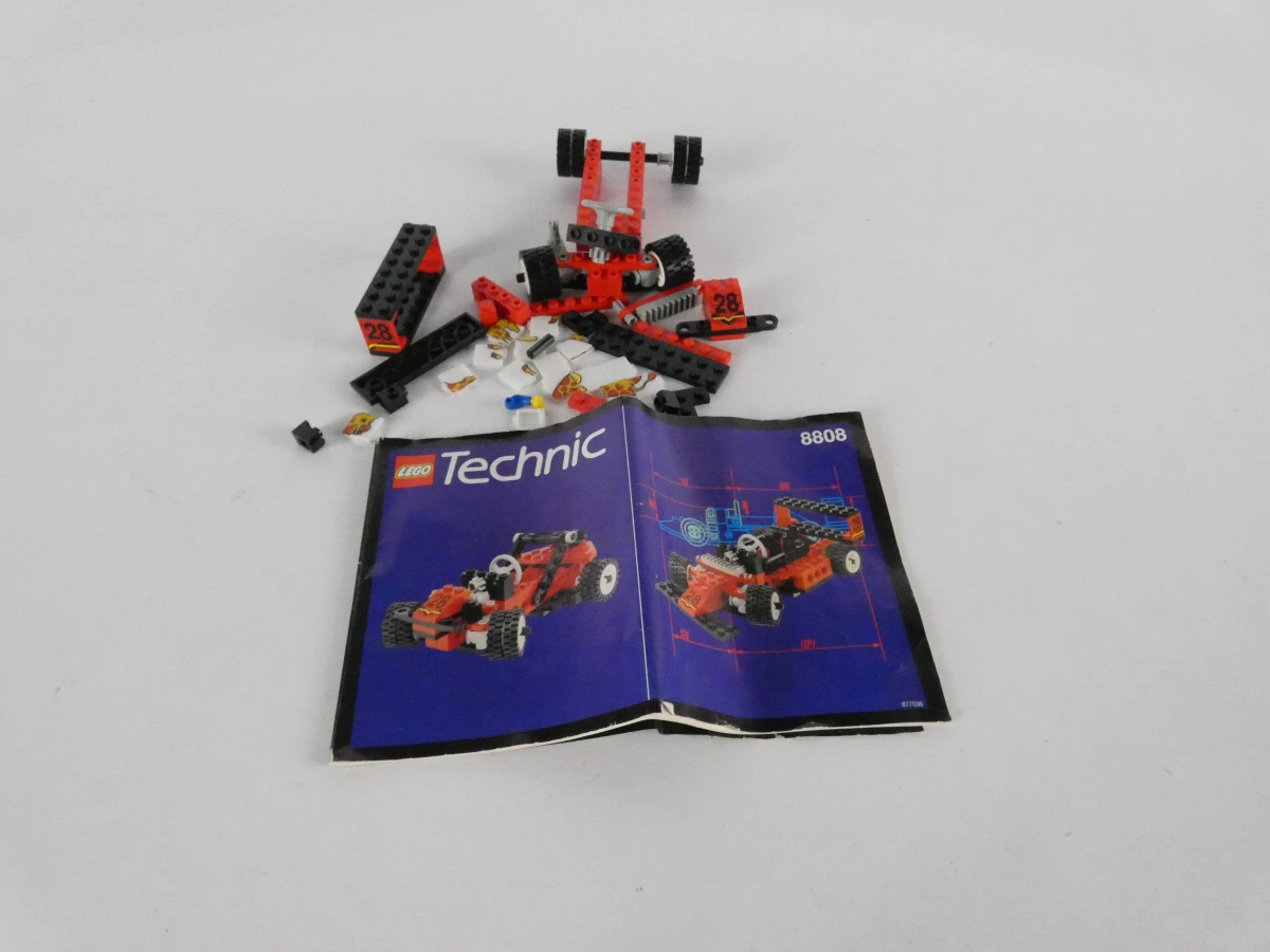 Lot LEGO Technic - sets 8838 & 8808 (jaren 90)