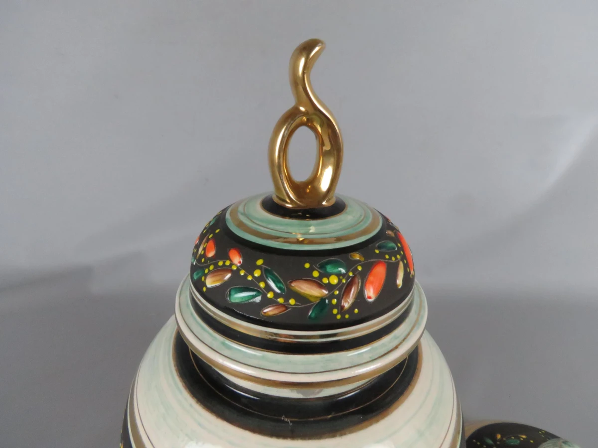 H. Bequet Quaregnon vaas en pot met deksel