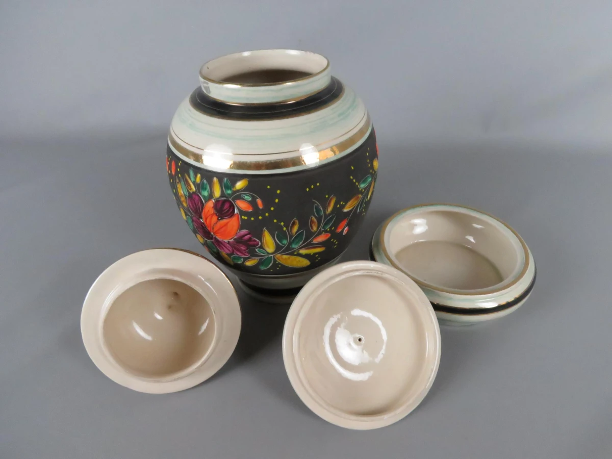 H. Bequet Quaregnon vaas en pot met deksel