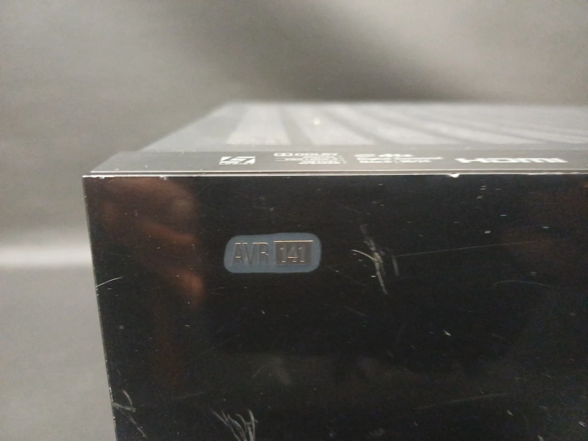 Harman Kardon AVR 141 audio/video receiver