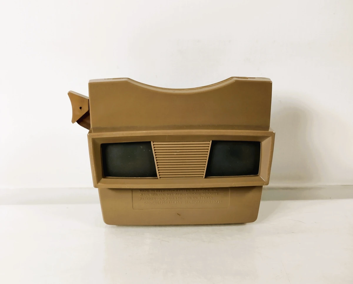 Lot van 2 vintage View-Master stereokijkers met diareeksjes, Sawyer's en GAF, jaren 1960–1980 - foto 3