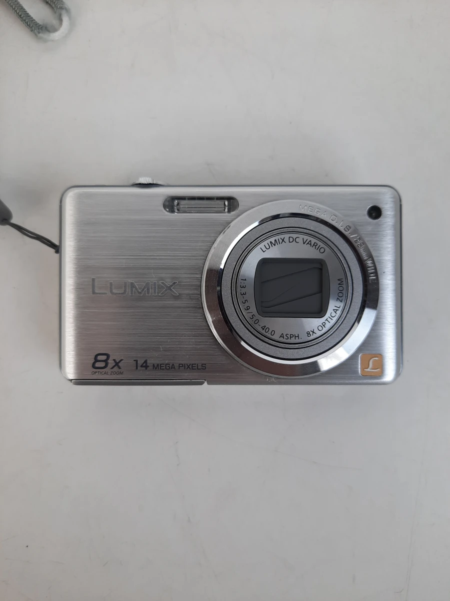 Panasonic Lumix DMC-FS30 Compact Camera – Complete Set met Lader & Tas