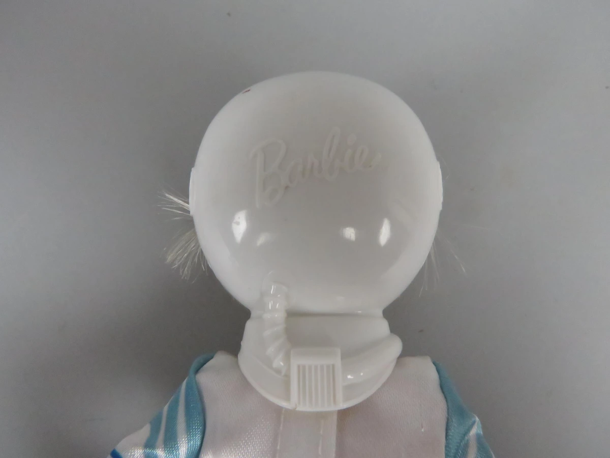 Astronaut Barbie pop