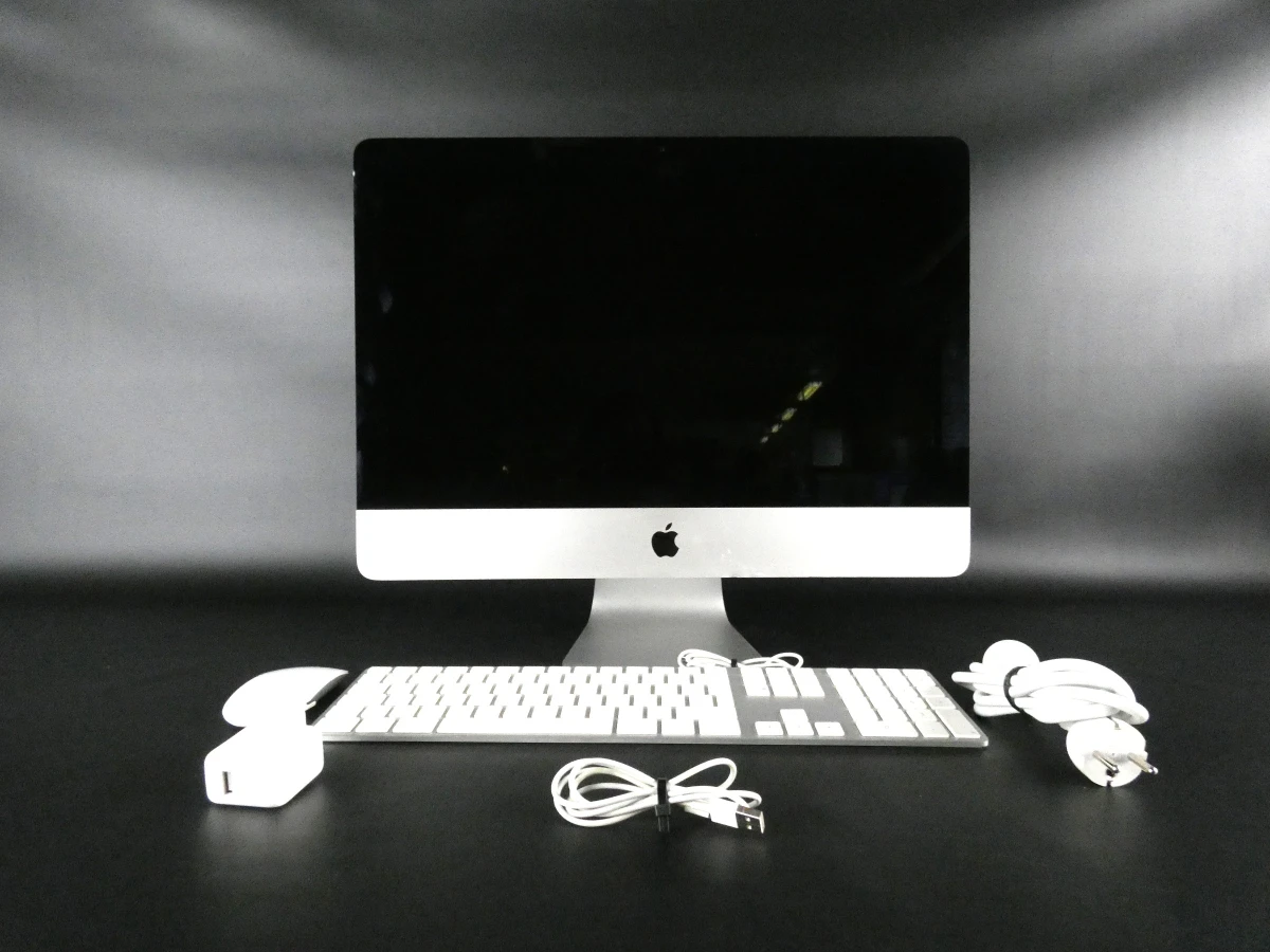 Apple iMac (Late 2013) met toebehoren