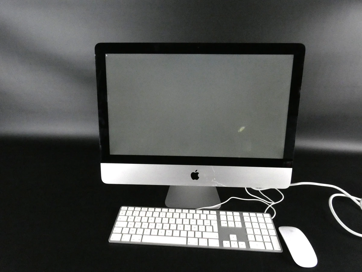 Apple iMac (Late 2013) met toebehoren