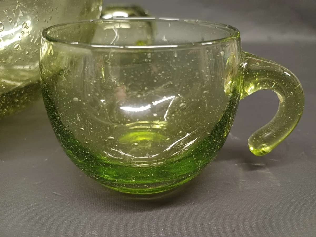 Vintage punchservies