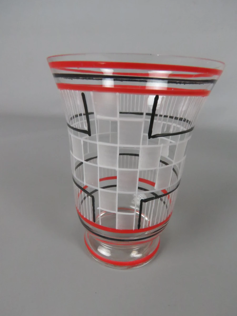 Beker met 4 glazen