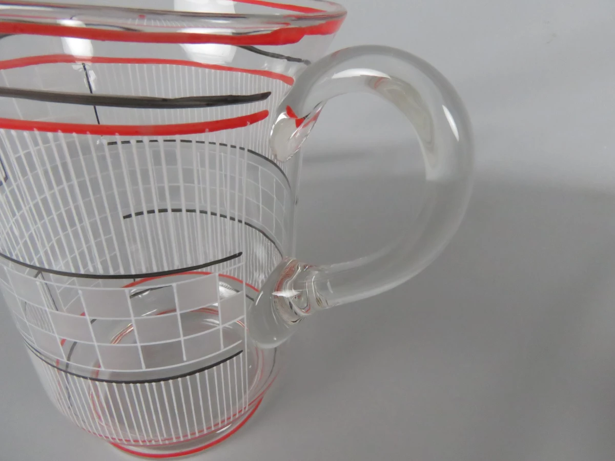 Beker met 4 glazen