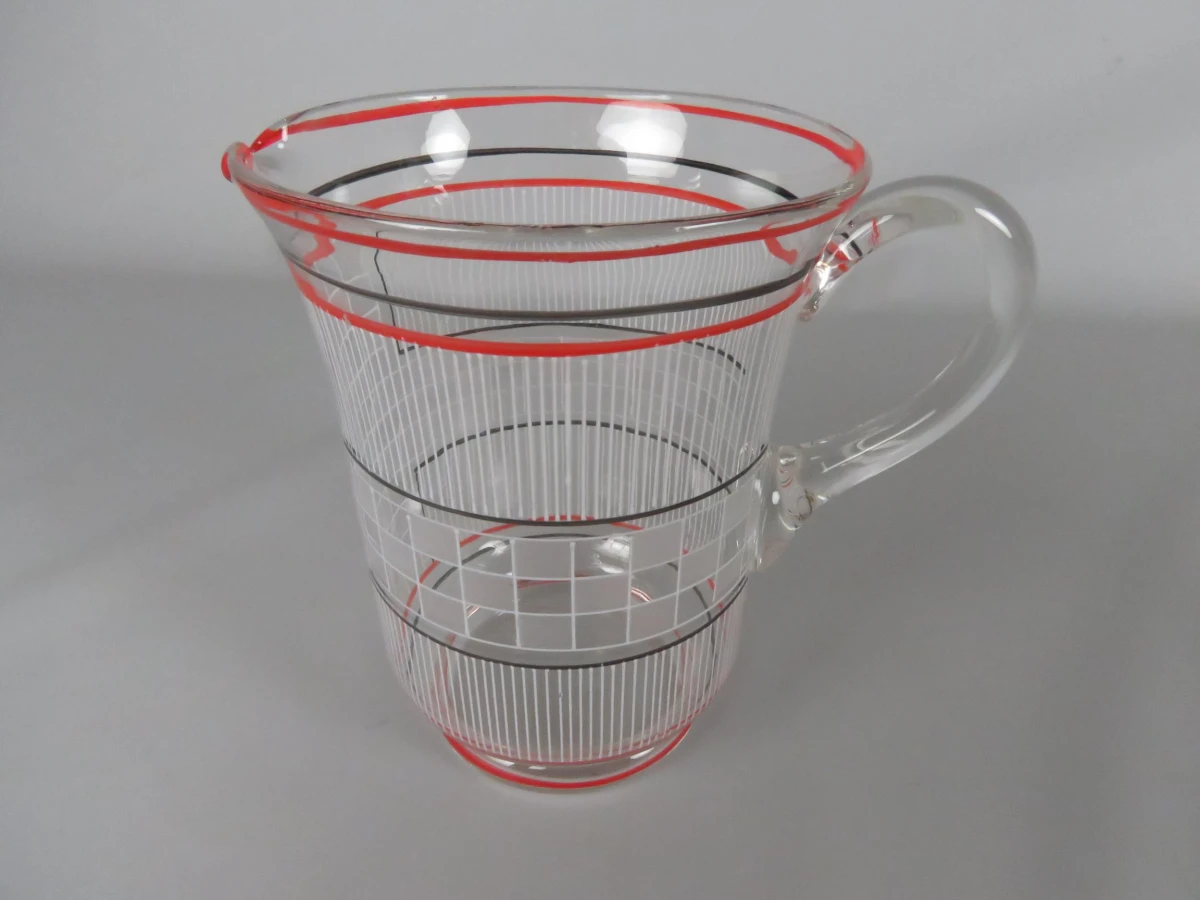 Beker met 4 glazen