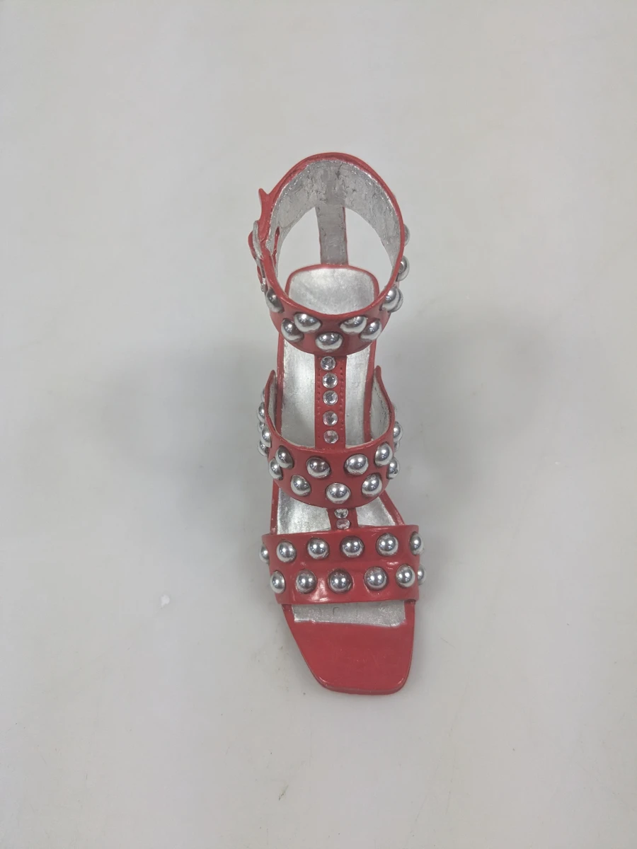 Lot van 9 miniatuurschoentjes 'Just the Right Shoe'