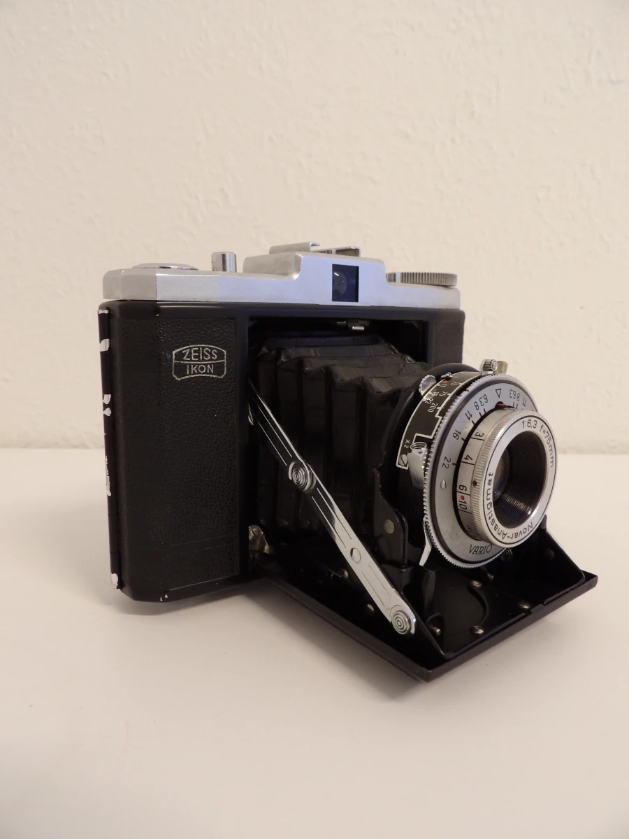 Zeiss Ikon opvouwcamera (model: 517/16)