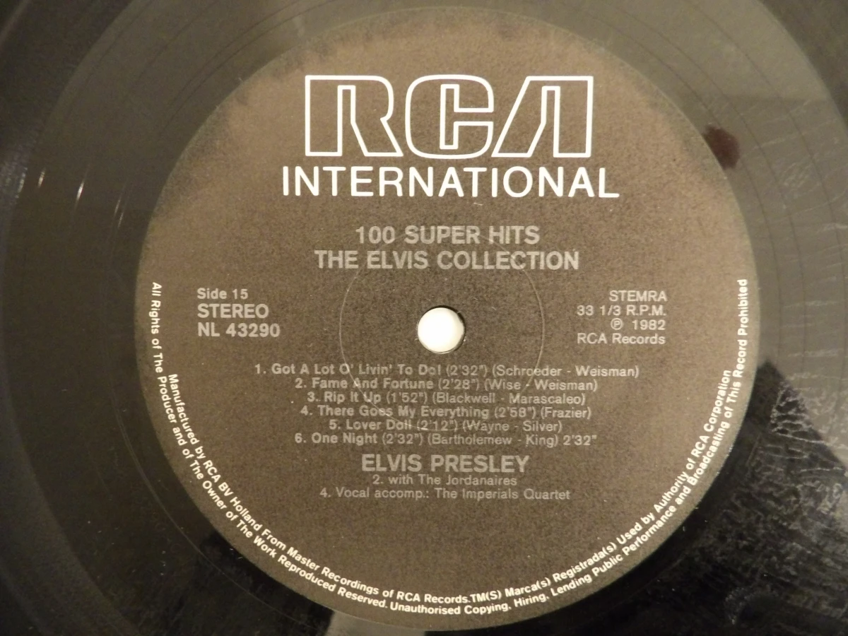 LP-box "100 superhits - The Elvis Collection"