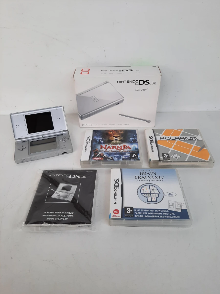 Nintendo DS Lite Zilver (Silver) – Complete Set in Originele Doos + 3 Games